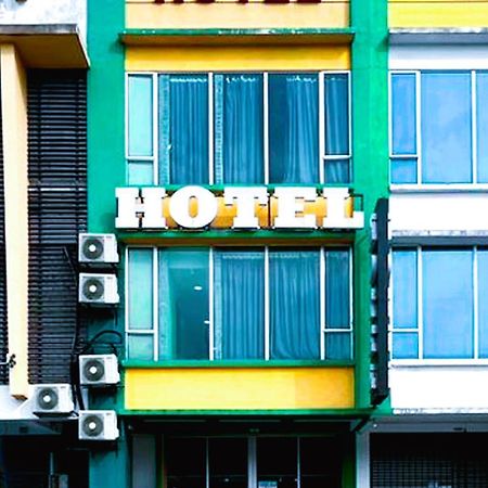 Ark Serendah Hotel Hulu Yam Lama Buitenkant foto