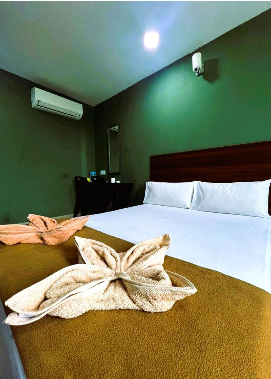 Ark Serendah Hotel Hulu Yam Lama Buitenkant foto