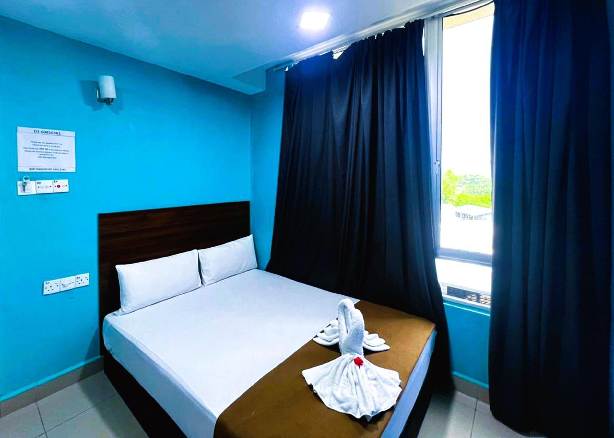Ark Serendah Hotel Hulu Yam Lama Buitenkant foto